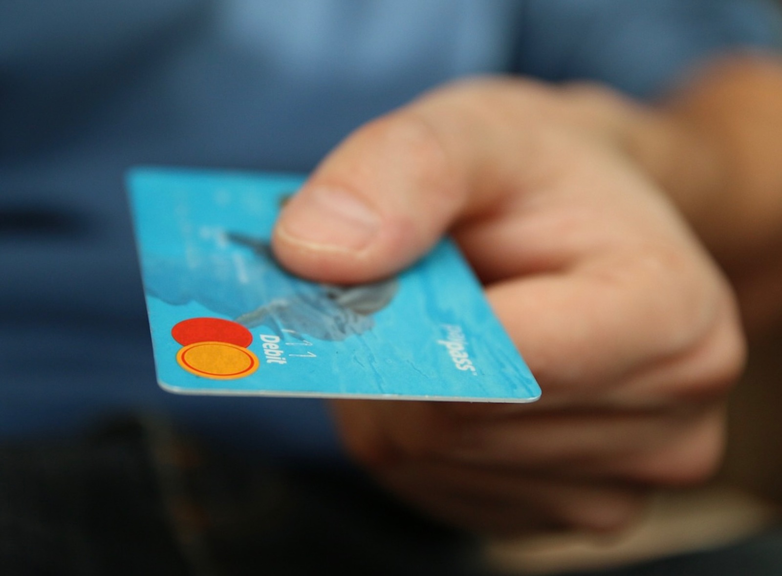 Manche Restaurants sind dazu übergegangen, Bargeld nicht mehr zu akzeptieren. Symbolbild: Pixabay