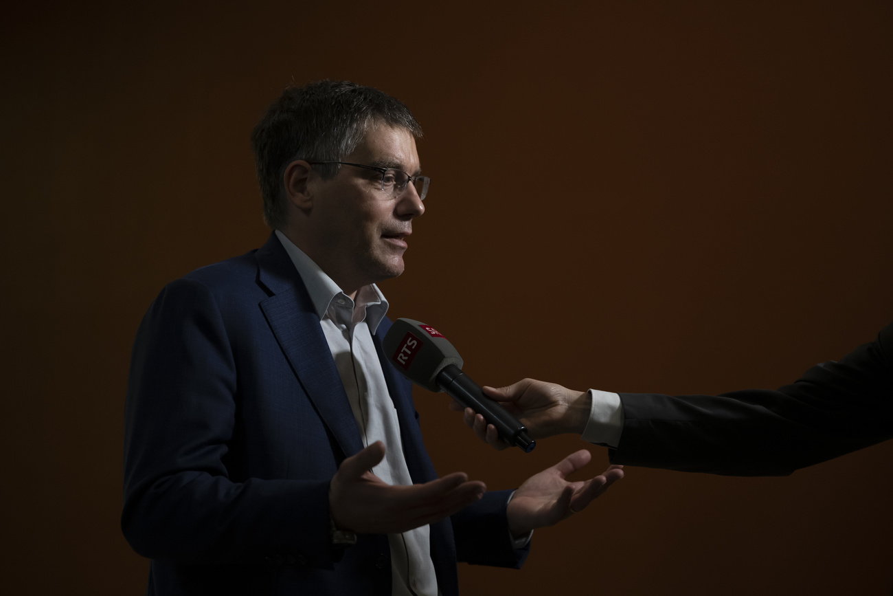 Roger Nordmann, SP Fraktionspräsident und Nationalrat (VD) im Interview nach der Bekanntgabe, dass er für die PUK-Vertretung als Fraktionspräsident zurücktritt.