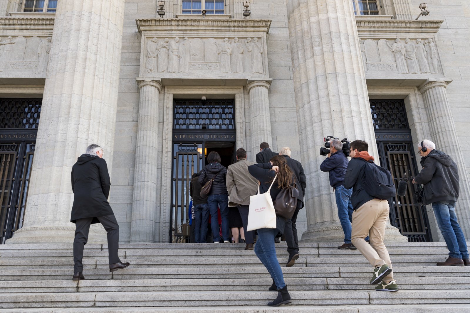 Das Bundesgericht soll Bundesgesetze prüfen: Das höchste Gericht in Lausanne. Bild: Keystone-SDA