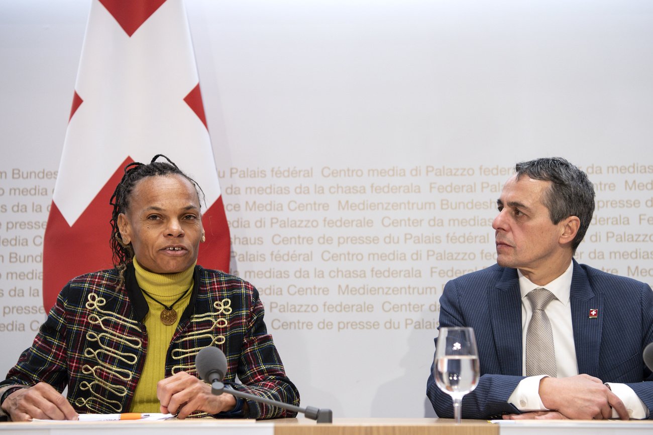 Struktureller Rassismus im Aussendepartement? Deza-Direktorin Patricia Danzi und Bundesrat Ignazio Cassis. Bild: Keystone (2019)