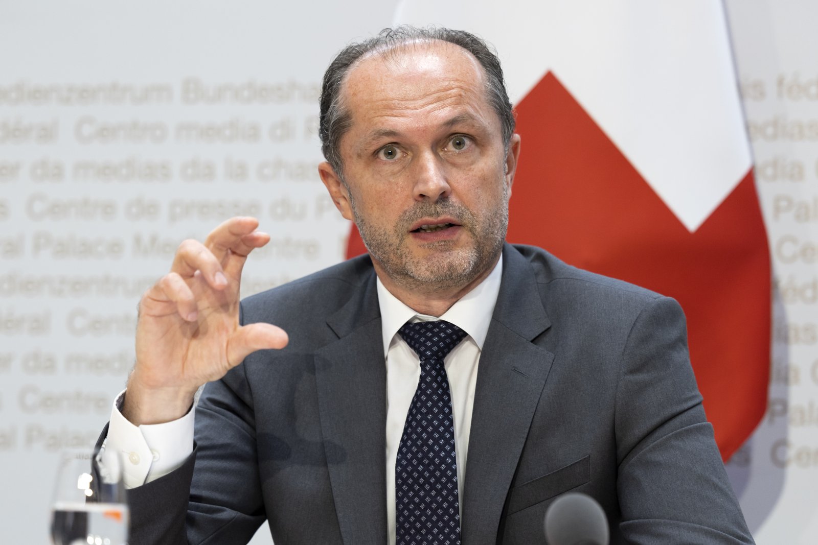 Keine technischen Kompetenzen: Benoît Revaz, Direktor des Bundesamts für Energie. Bild: Keystone