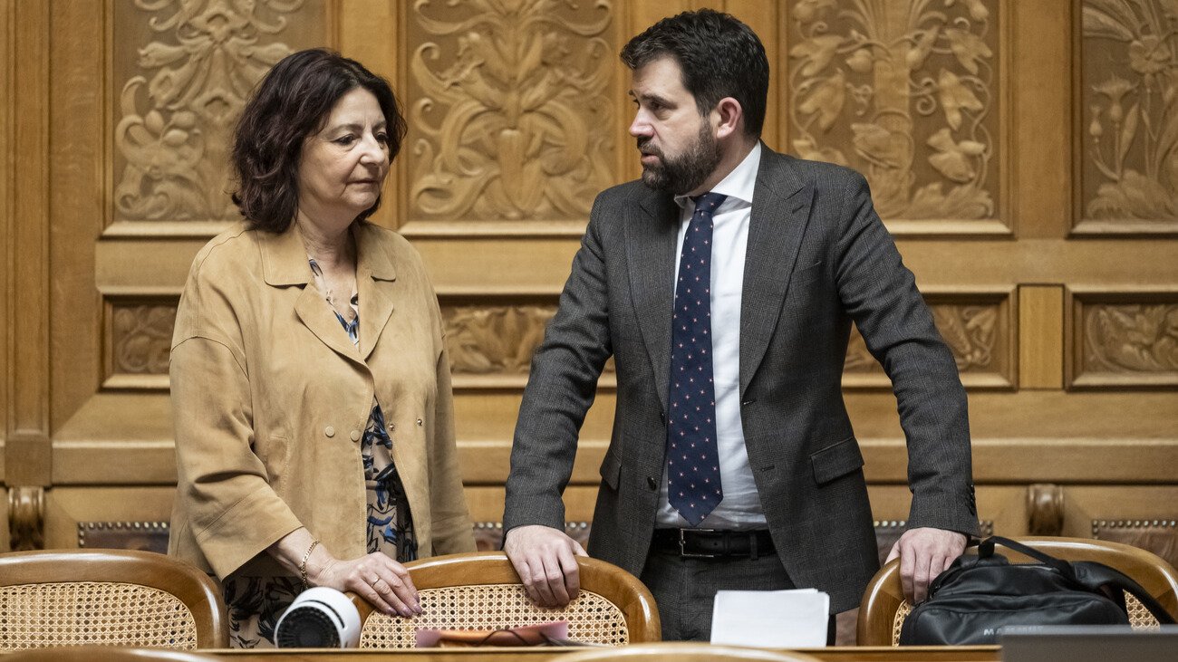 Die FDP-Nationalräte Anna Giacometti und Damien Cottier gehören zu den Abweichlern in der Fraktion. Bild: Keystone