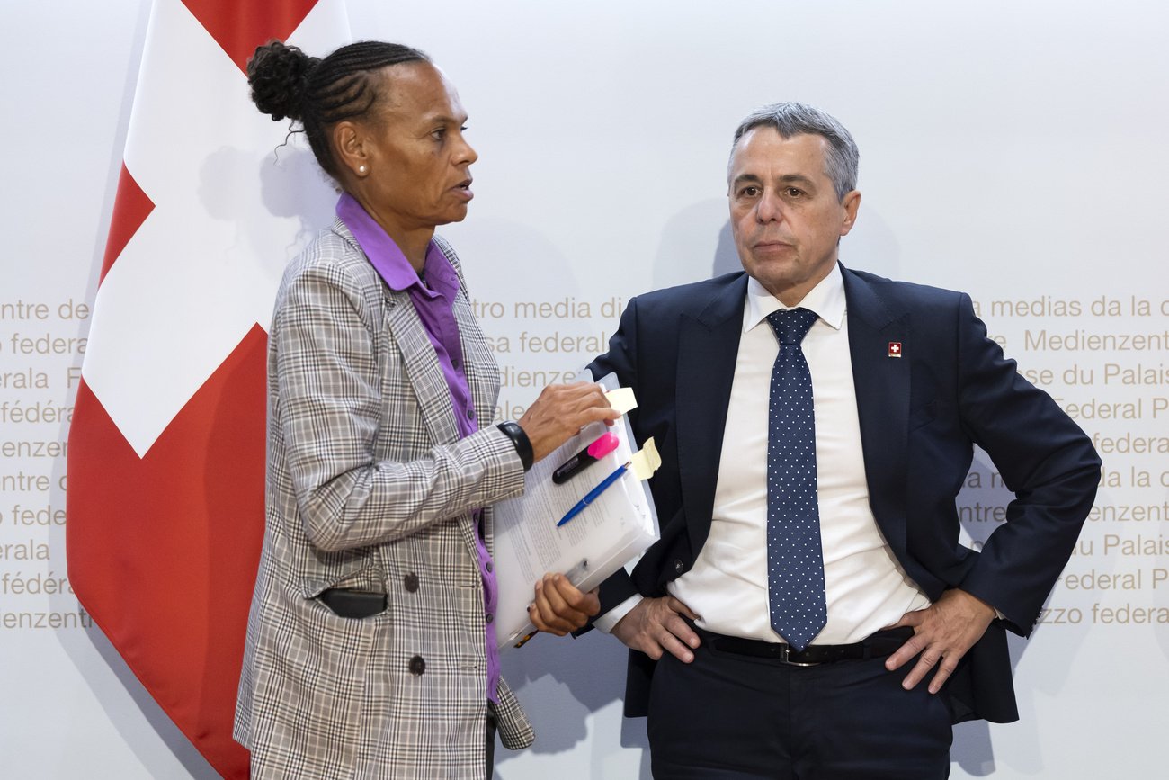Machen zu wenig gegen Korruption: Deza-Chefin Patrizia Danzi und Bundesrat Ignazio Cassis. Bild: Keystone