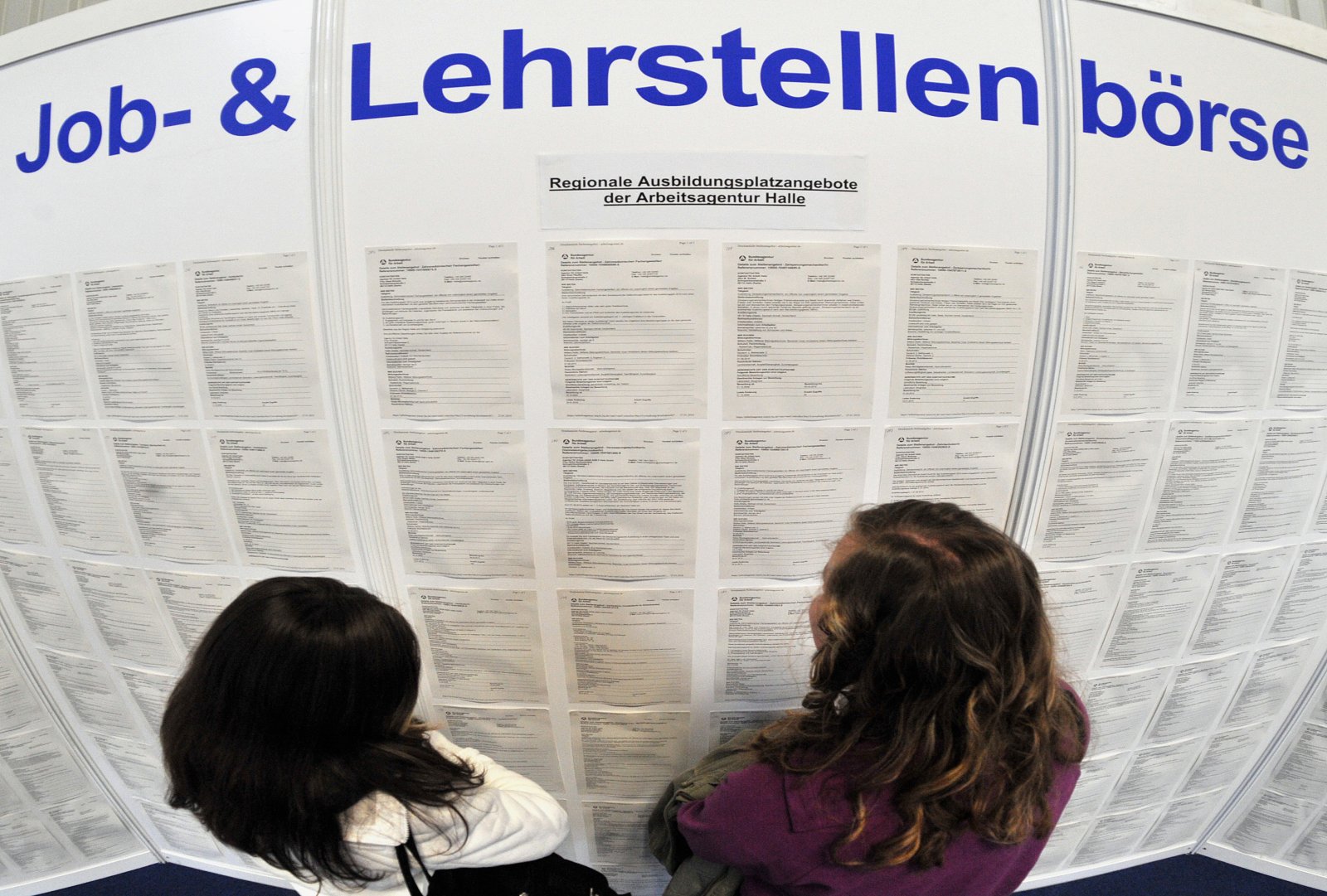 Gesucht: künftige Fachkräfte. Bild: Keystone