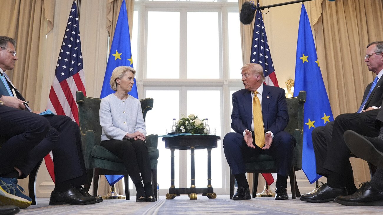 Verkörpern den Bruch im Westen: EU-Kommissionspräsidentin Ursula von der Leyen und US-Präsident Donald Trump. Bild: Keystone