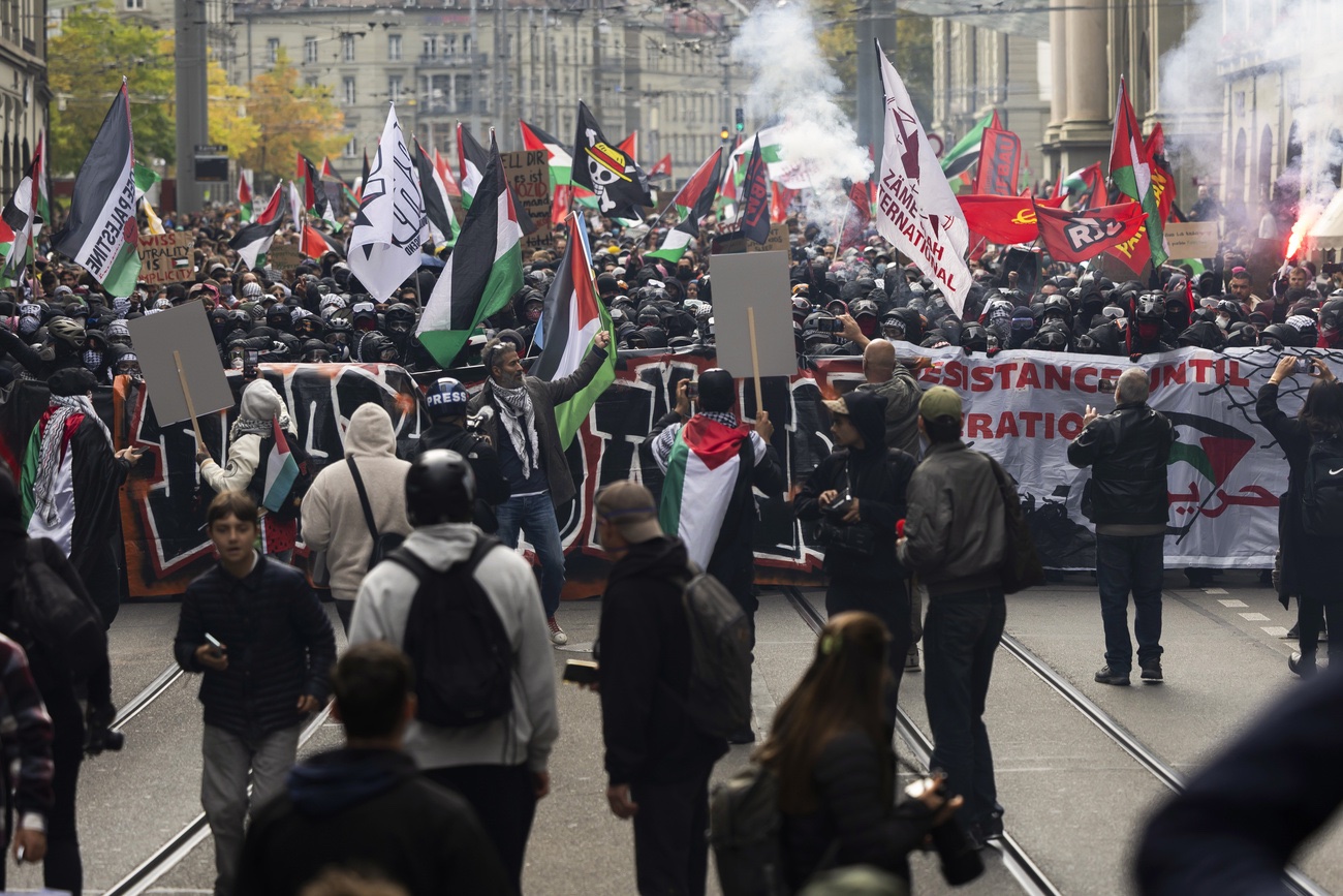 Demo in Bern. Aus dem Ruder gelaufen. In Zürich droht dasselbe. Bild; Keystone
