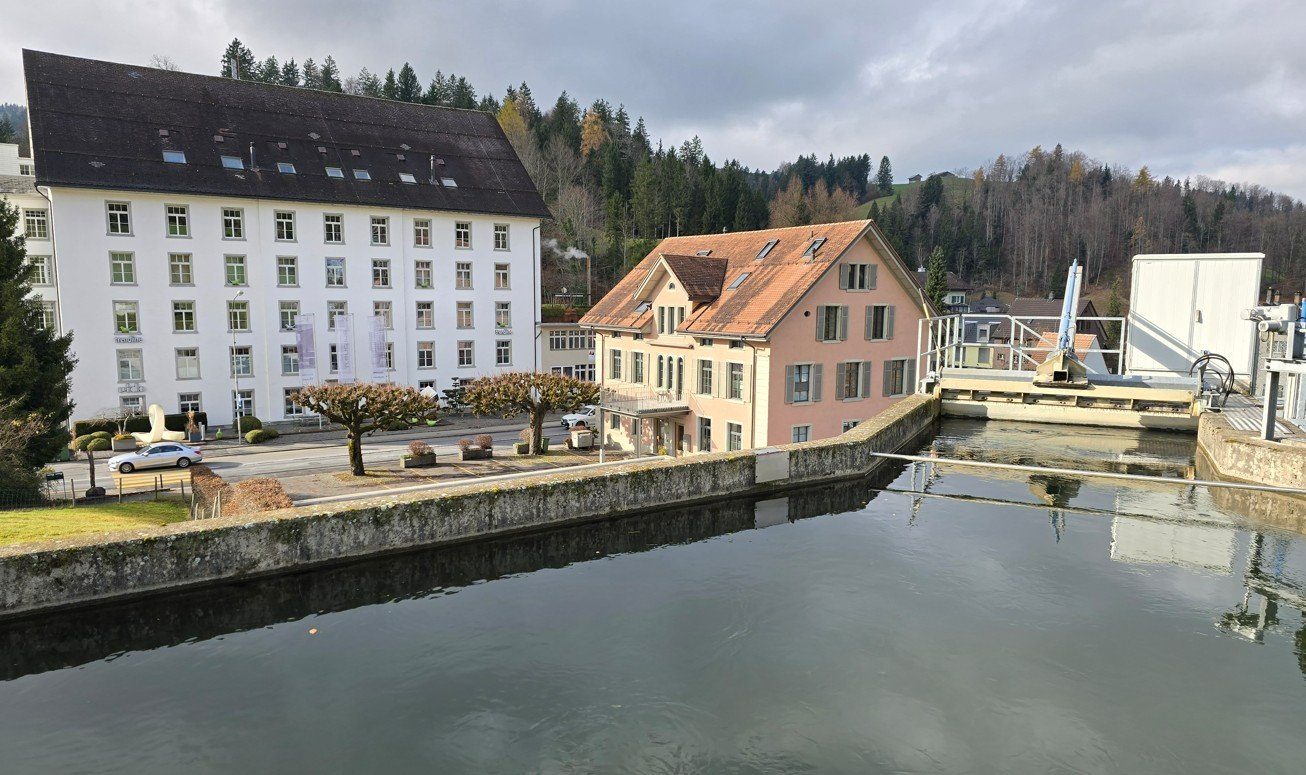 Fünfmal mehr Restwasser? Kleinkraftwerk Neuägeri (ZG). Bild: ZVg
