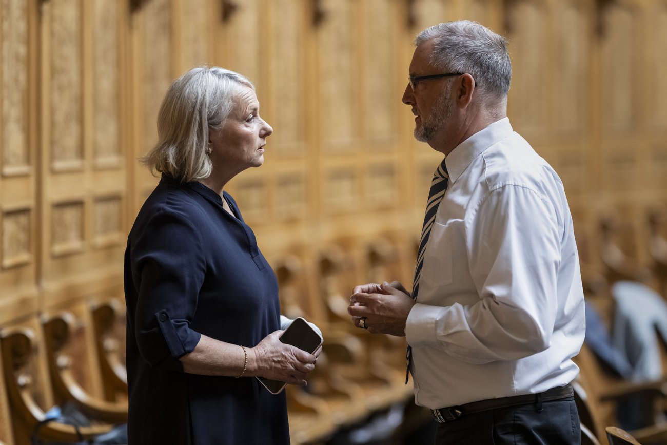 Befürworter der Rahmenverträge mit der EU um jeden institutionellen Preis: Nationalrätin Elisabeth Schneider-Schneiter (Mitte, BL) und Nationalrat Hans-Peter Portmann (FDP, ZH). Bild: Keystone