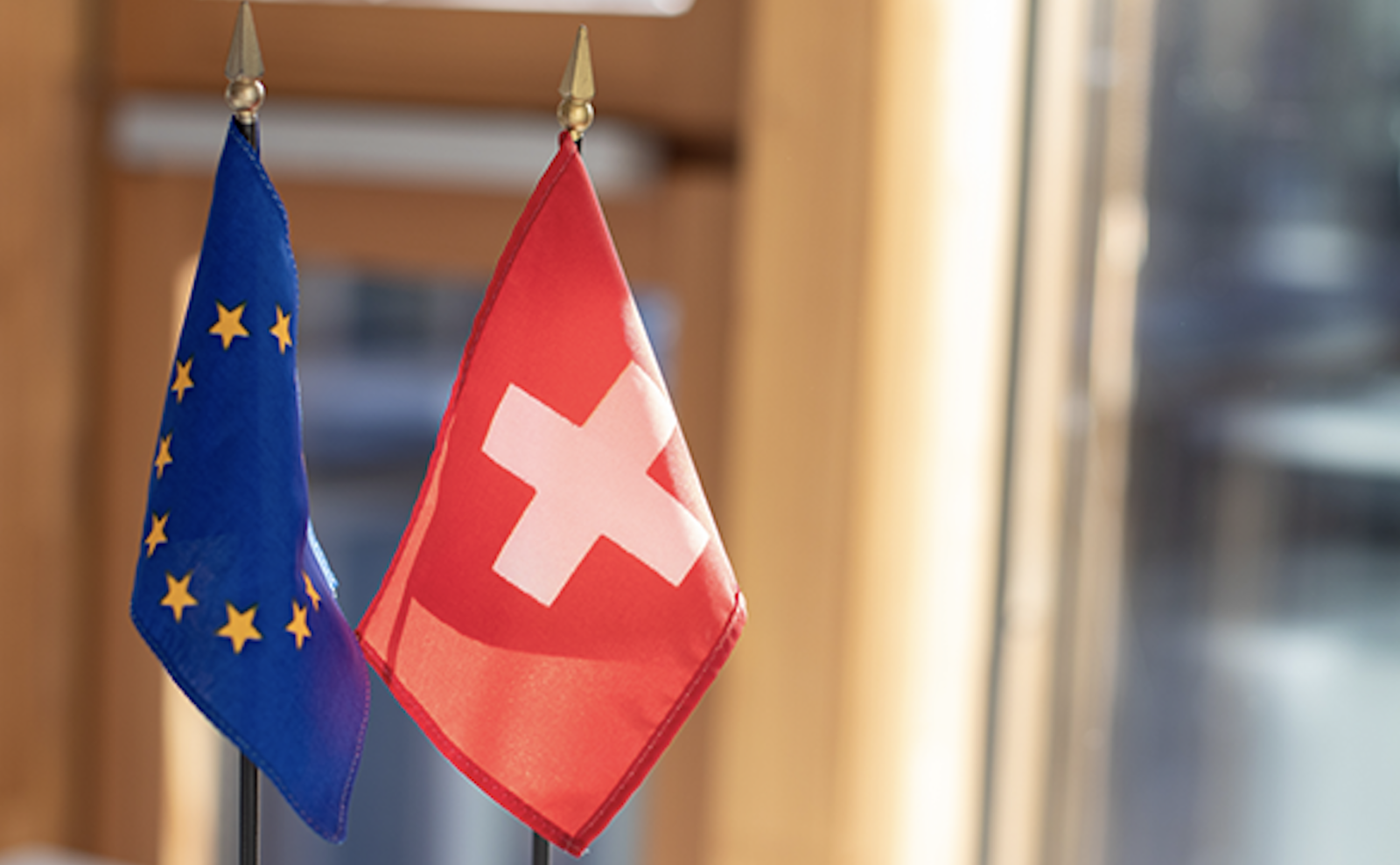 Die Beziehung zwischen der Schweiz und der EU sorgt regelmässig für Schlagzeilen. (Bild: BAV)