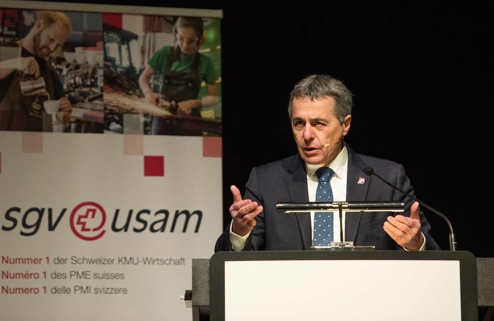 Aussenminister Ignazio Cassis spricht an der Winterkonferenz des Schweizerischen Gewerbeverbands. Bild: Iris Andermatt