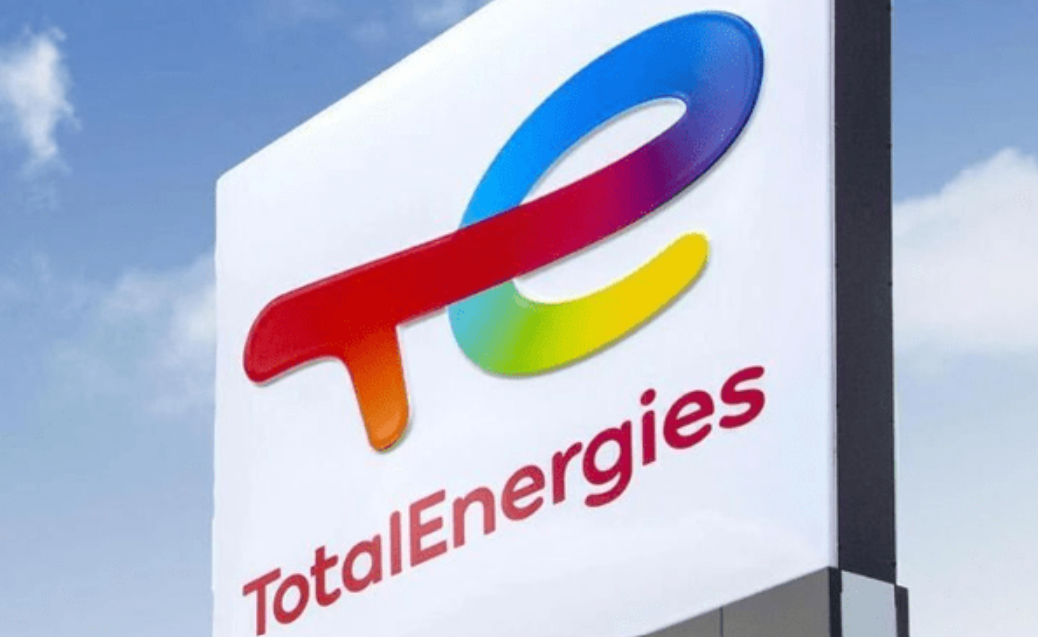 «Klima-Kriminelle»: Der französische Energiekonzern Total wird vor Gericht gezogen. Bild: CC