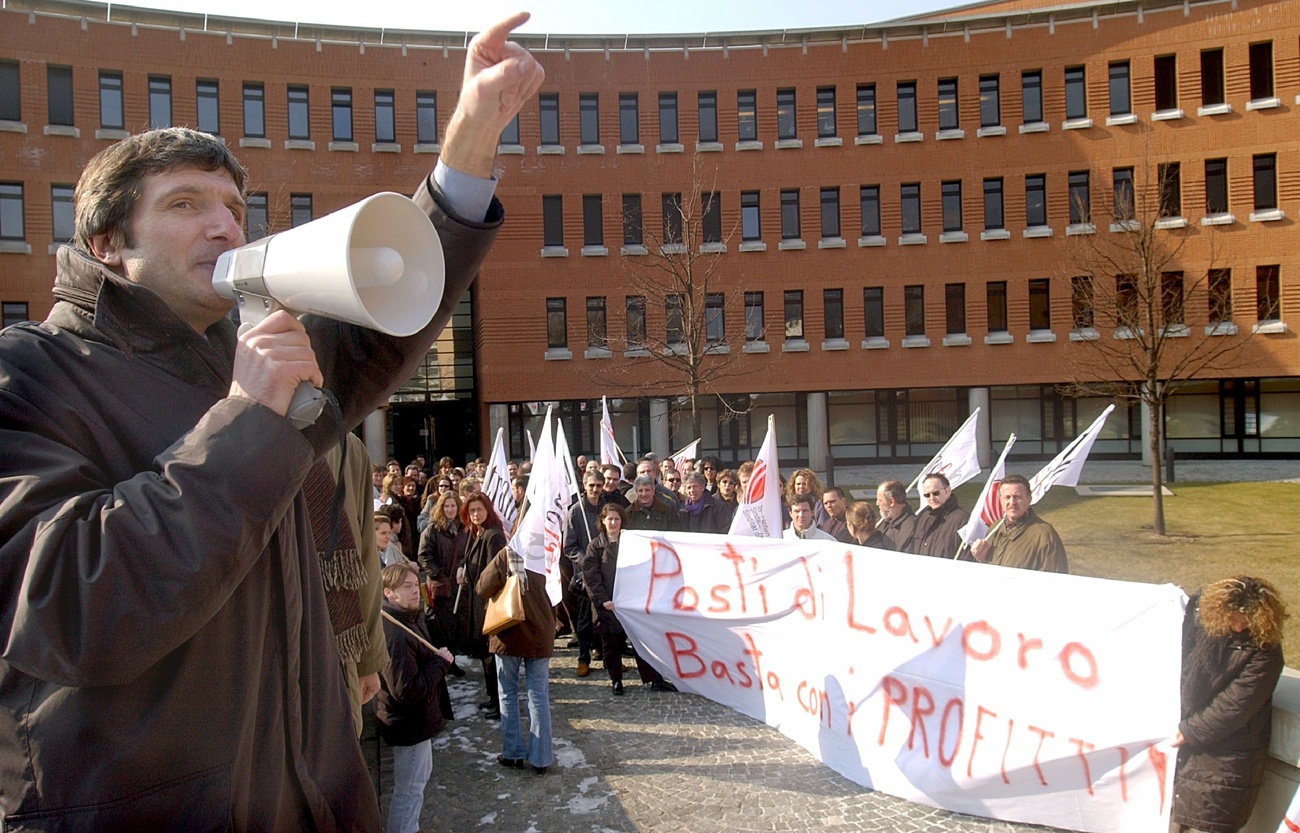 Die Forderung, weniger arbeiten zu müssen, hat bei den Linken Tradition:  Angelo Zanetti, Sekretär der Gewerkschaft Kommunikation im Tessin, forderte schon 2003 die 38-Stunden-Woche für Postangestellte. Bild: Keystone