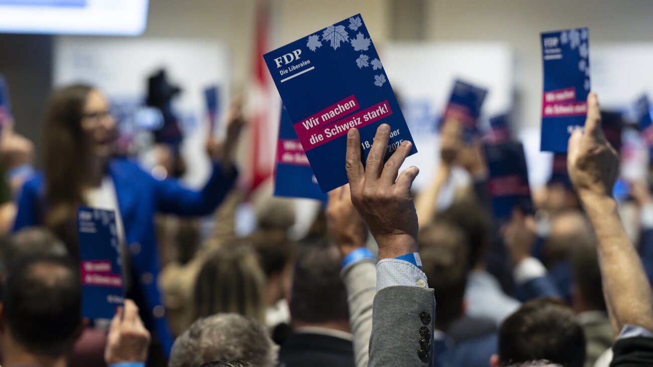 «Nun hat die Partei einen weiteren entscheidenden und aus meiner Sicht fatalen Entscheid gefällt». Bild: Keystone
