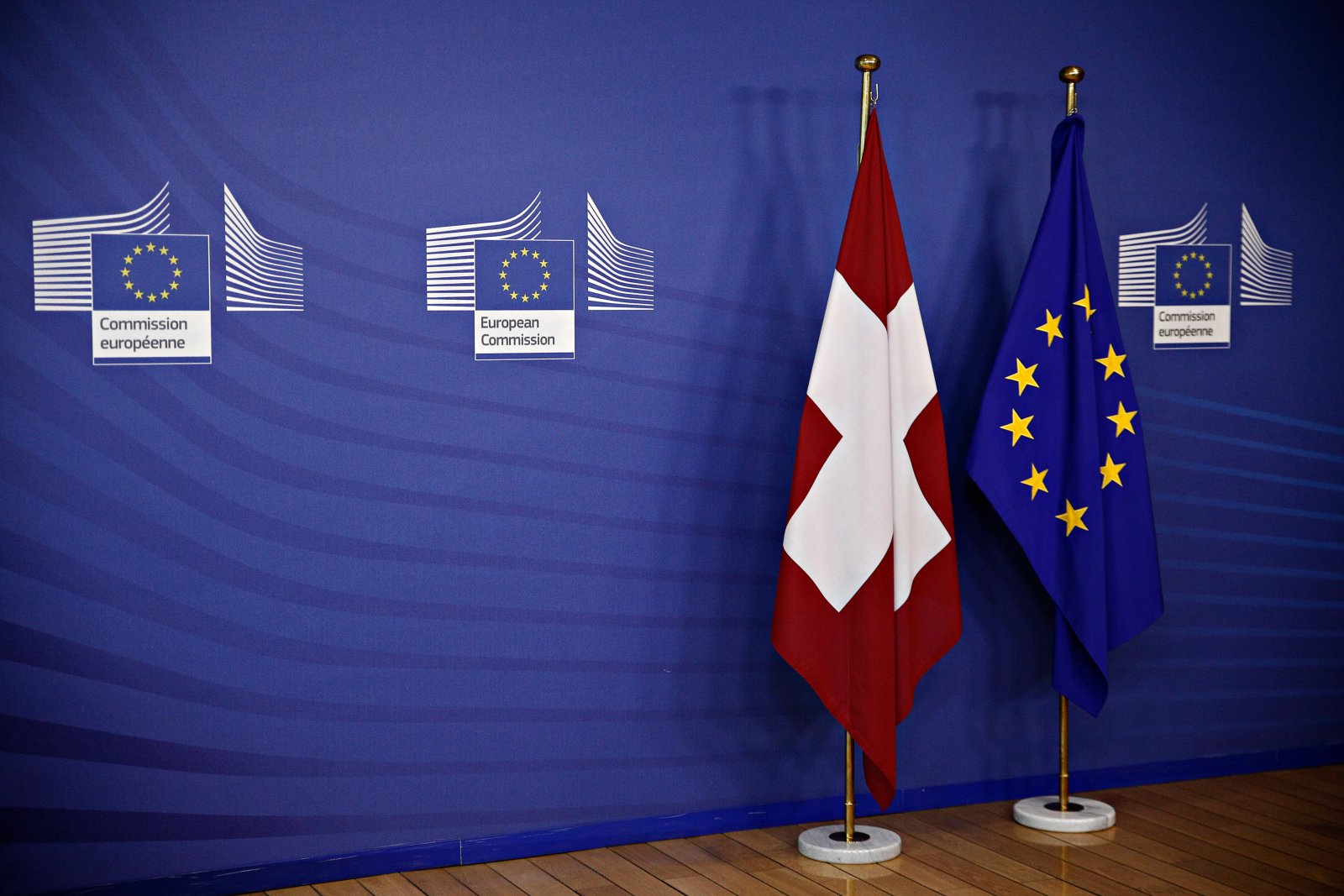 Seit 2014 wird über ein Rahmenabkommen zwischen der Schweiz und der EU verhandelt. Bild: Alexandros Michailidis / Shutterstock.com