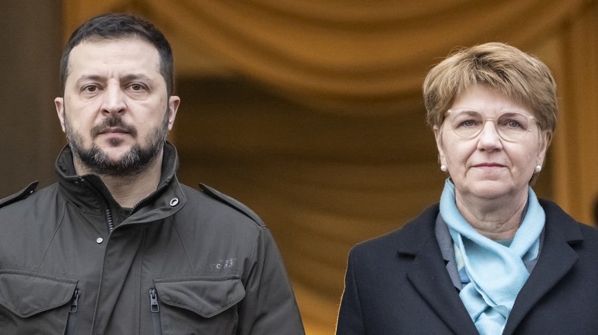 Der ukrainische Präsident mit Bundespräsidentin Viola Amherd bei seinem Besuch in der Schweiz. Bild: Keystone