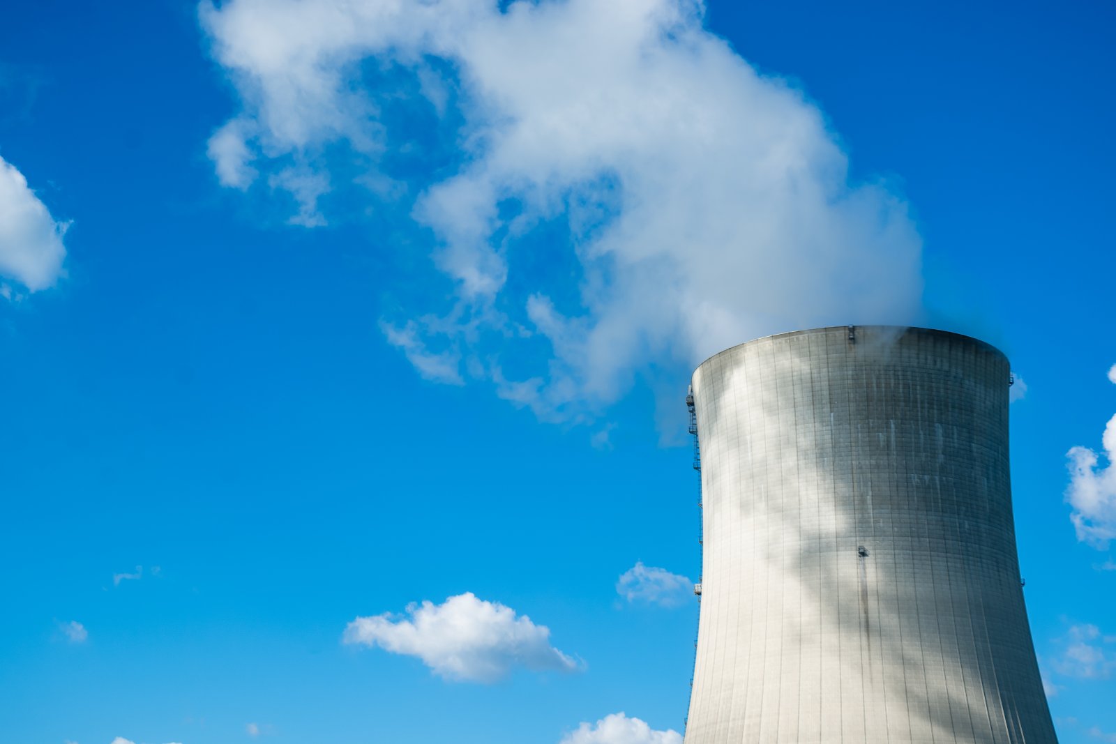 Gibt es künftig auch ohne Atomkraftwerke genügend Strom? Bild: Shutterstock
