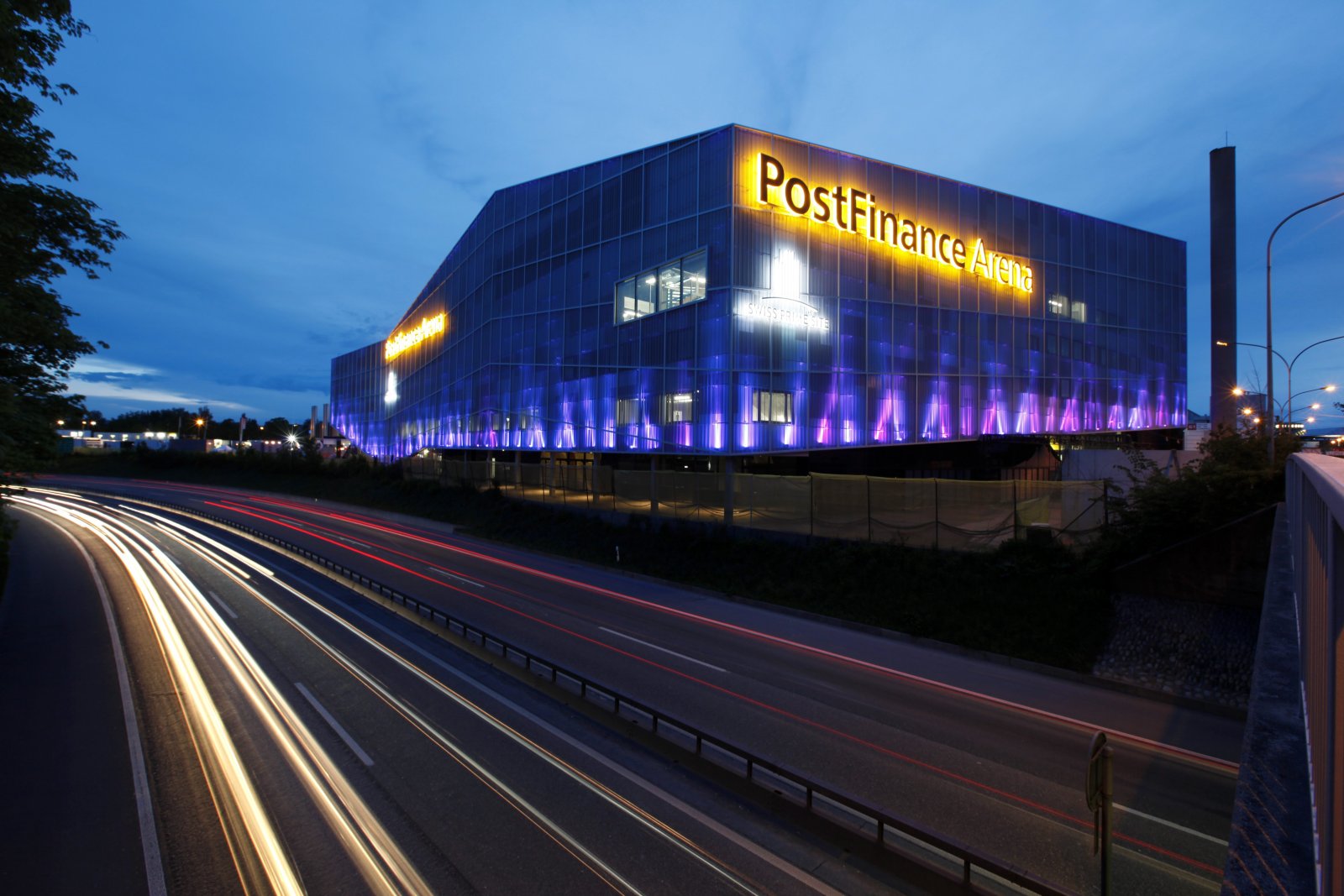 Eigenwillig: Die PostFinance blockiert Gelder in die Westukraine. Bild: Keystone-SDA