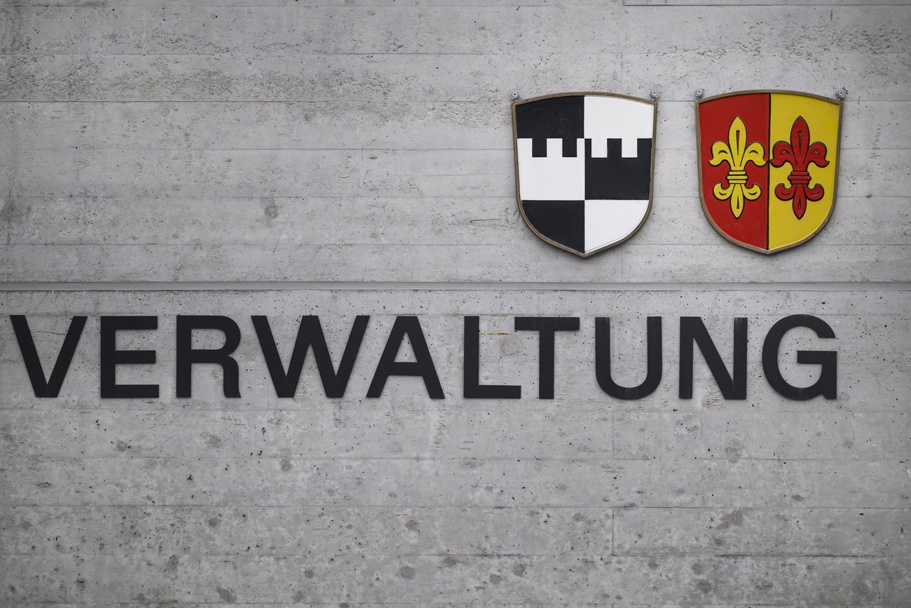 Angestellte in der Bundesverwaltung erhalten von ihrem Arbeitgeber bis zu 2,7-mal höhere Pensionskassenbeiträge als die überwiegende Mehrheit der Angestellten der privatwirtschaftlichen KMU. Symbolbild: Keystone