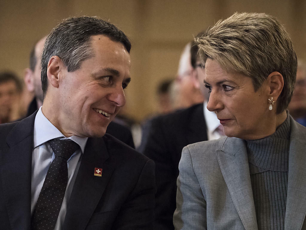 Die beiden freisinnigen Bundesräte Ignazio Cassis und Karin Keller-Sutter. Die FDP sitzt seit 1848 in der Regierung. Steht sie vor dem Rausschmiss?