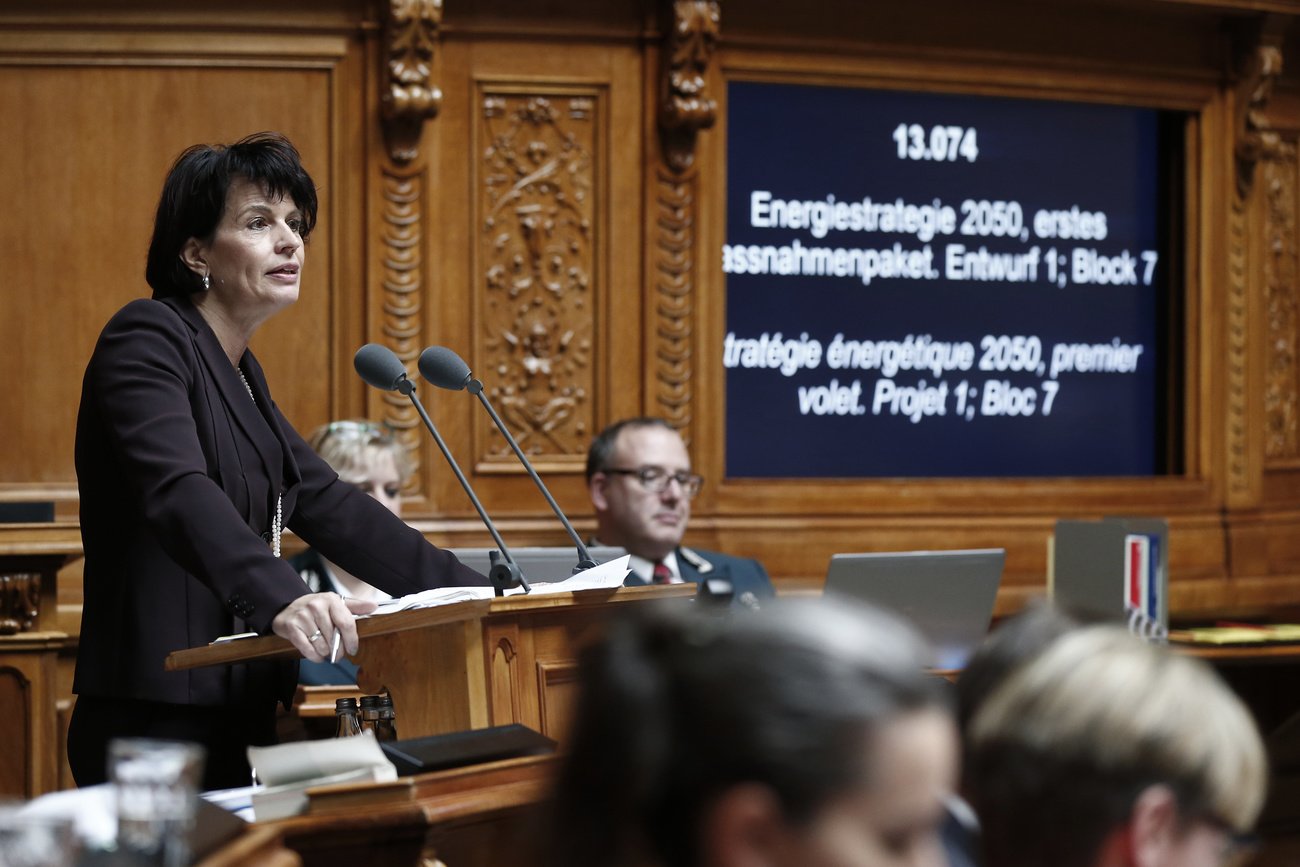 Alt Bundesrätin Doris Leuthard im Nationalratsaal bei der Debatte um die Energiestrategie. Bild: Keystone