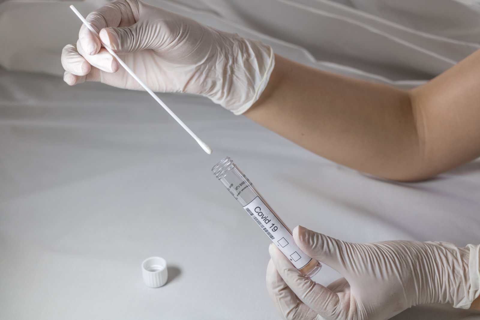 PCR-Tests sind nicht entscheidend für Pandemiebekämpfung. Foto: Shutterstock