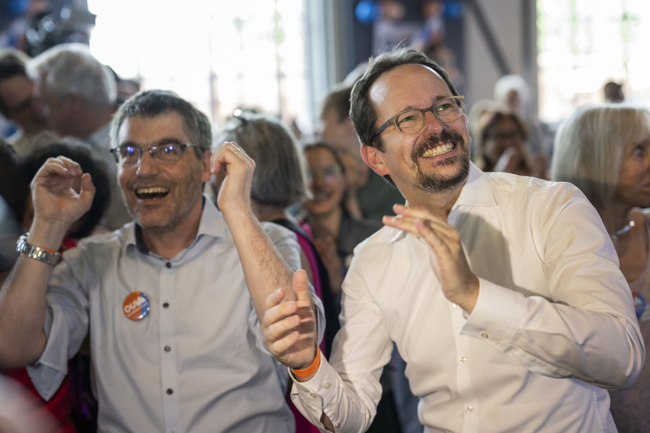 Jetzt noch Freude – doch wann kommt die Ernüchterung? Abstimmungssieger Roger Nordmann (SP, links) und Balthasar Glättli (Grüne). Bild: Keystone