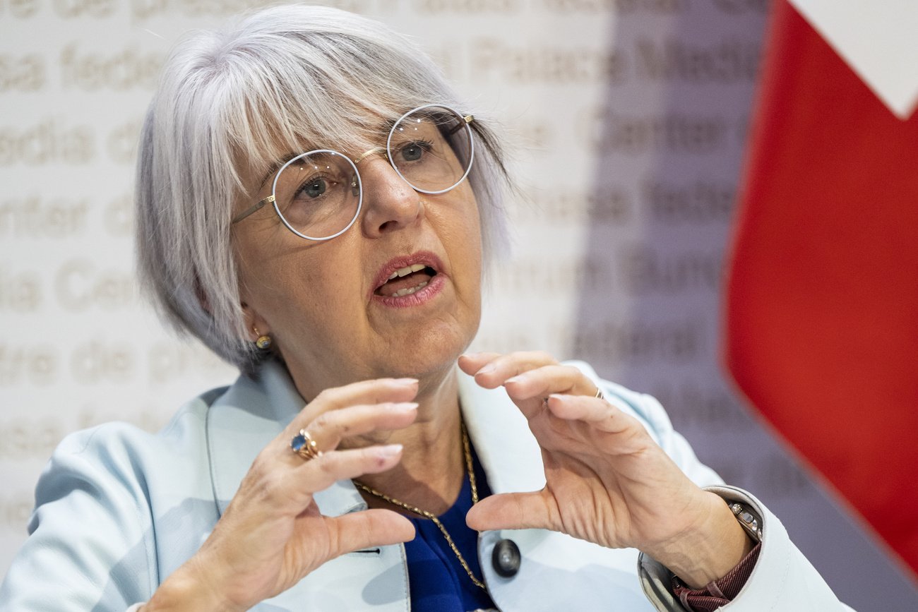 SP-Bundesrätin Elisabeth Baume-Schneider lanciert die erste landesweite Präventionskampagne gegen häusliche, sexualisierte und geschlechtsbezogene Gewalt. Bild: Keystone