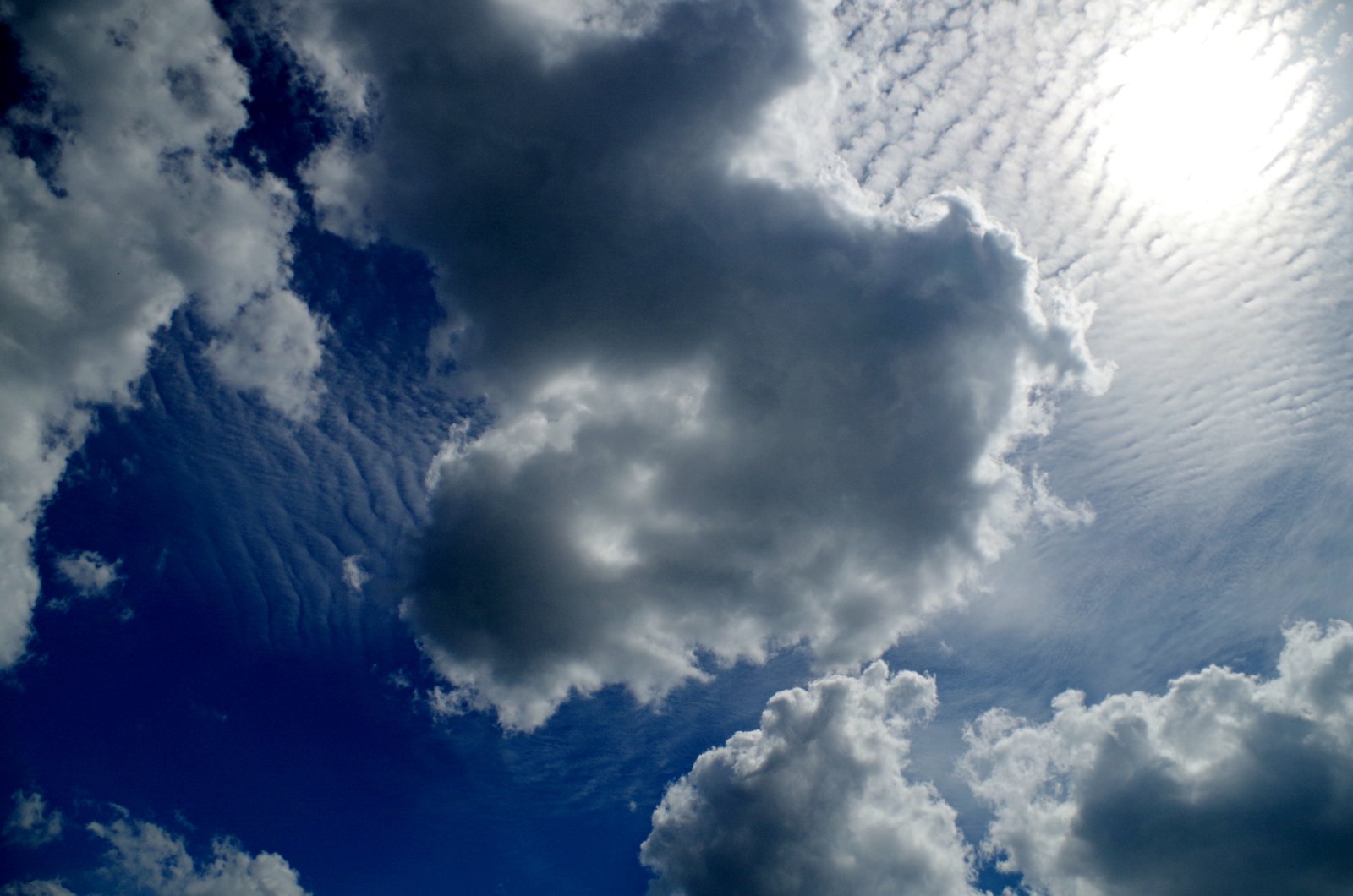 Mit Eingriffen am Himmel könnte das Weltklima verändert werden. Bild: Shutterstock