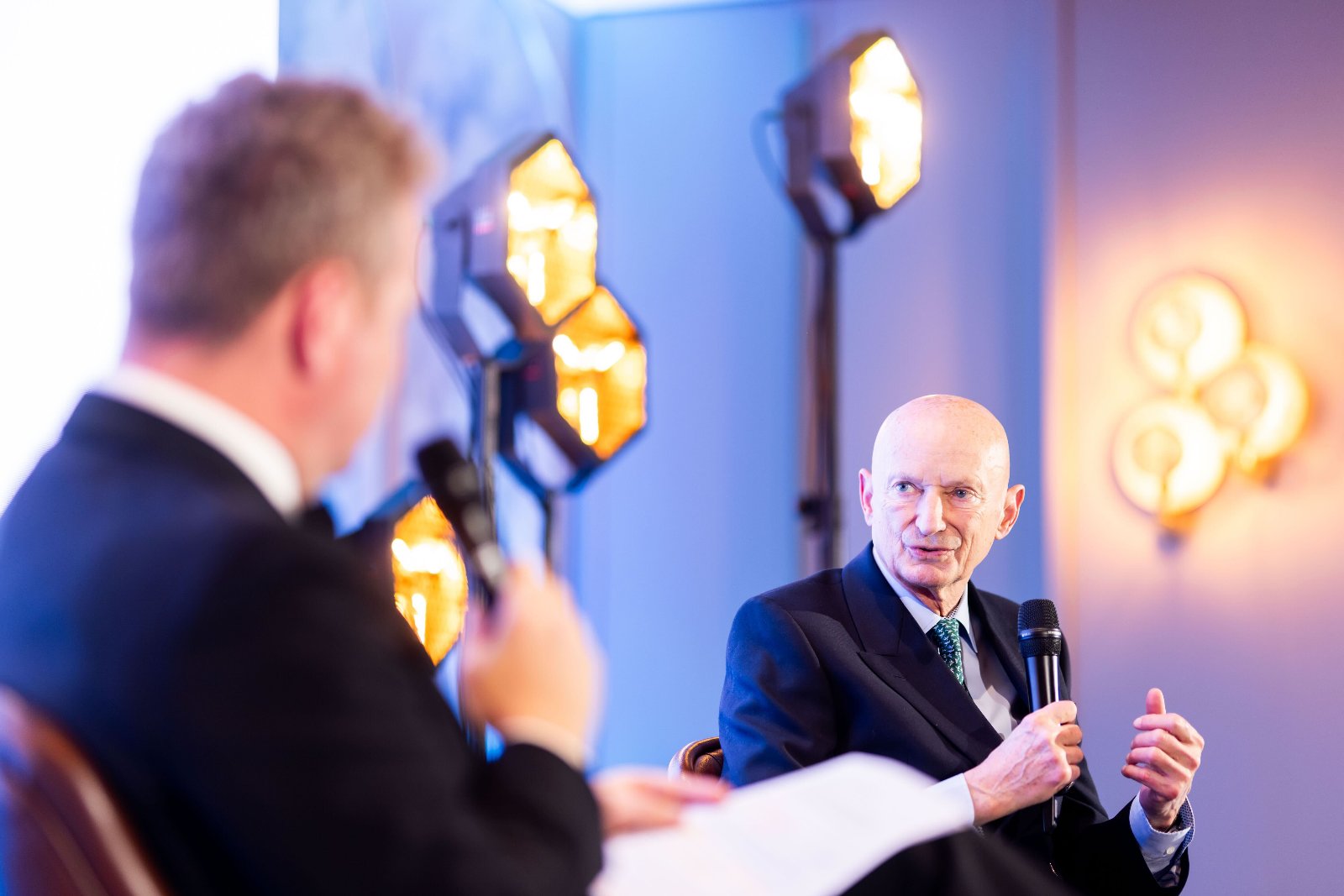 Prinz Michael von und zu Liechtenstein trat auf dem Podium des Lithuanian Free Market Institute (LFMI) in Vilnius auf. Bild: Irmanto Gelūno/Tomo Gorbačo (LFMI)