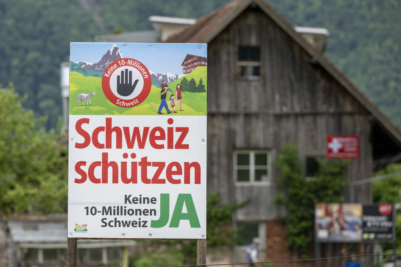 Eine Evaluation zeigt Lücken bei der Offenlegung der Politikfinanzierung. Ob sie mit noch mehr Regulierung geschlossen werden können, ist ungewiss. Bild: Keystone