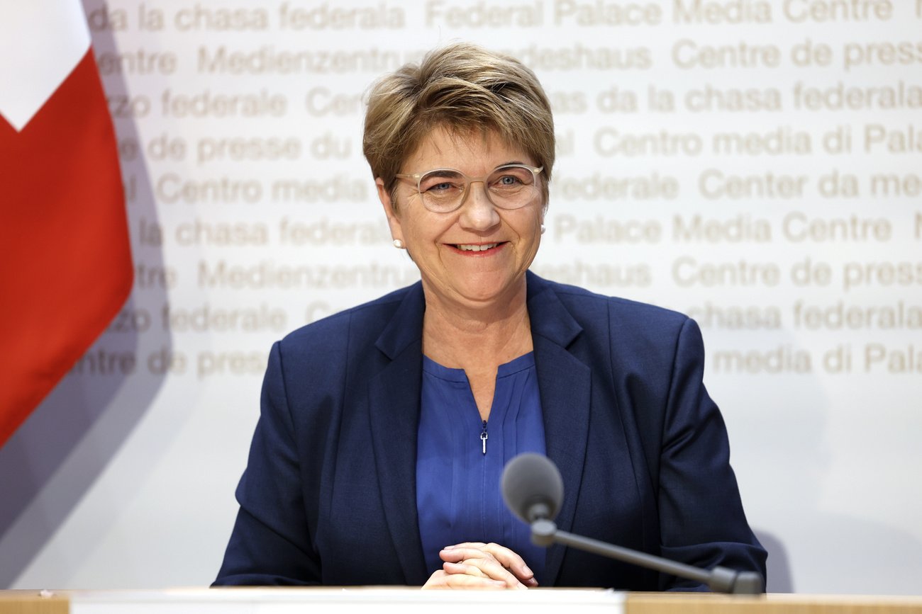 Mitte-Bundesrätin Viola Amherd an der Medienkonferenz vom 15. Januar 2025. Bild: Keystone