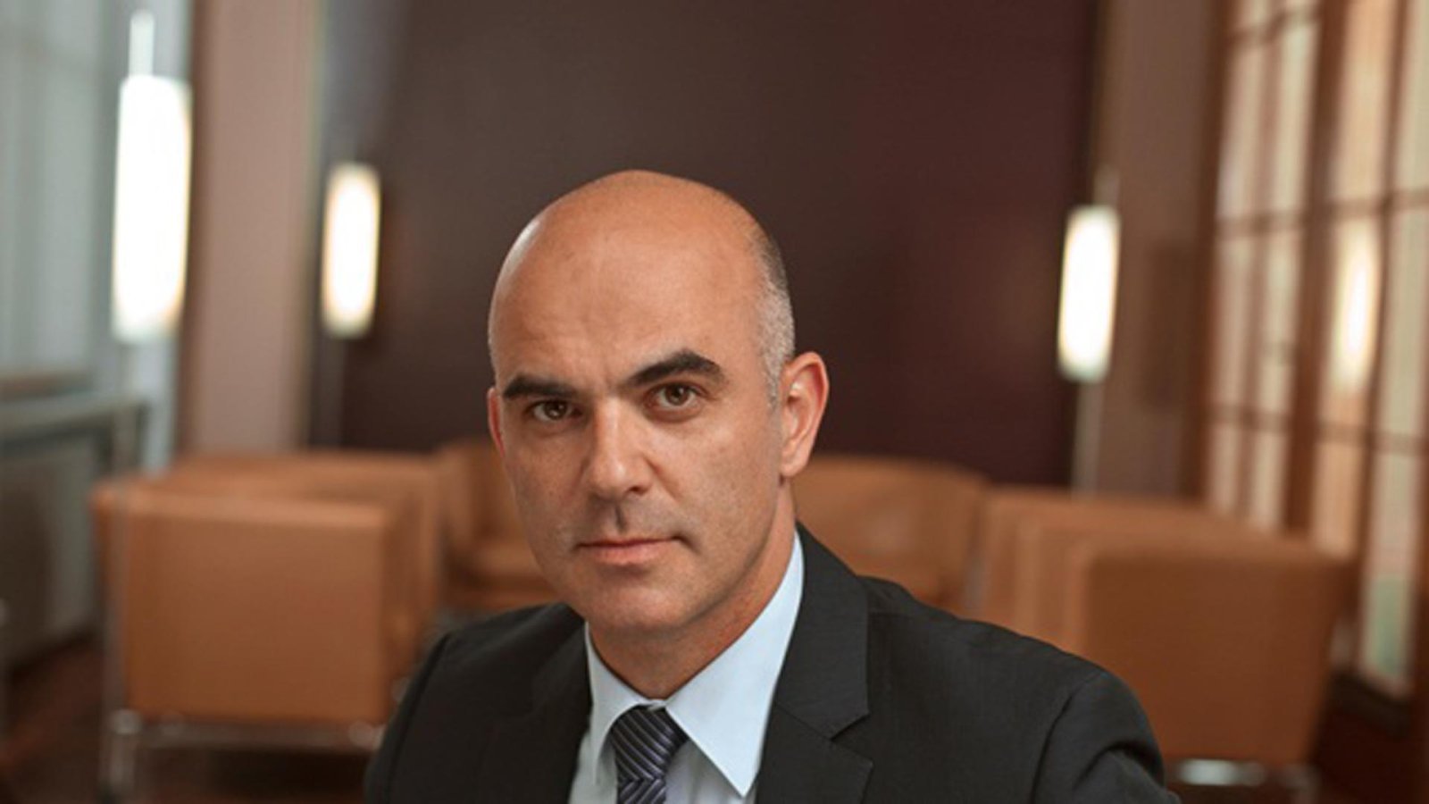 Alain Berset, Bundesrat (SP). Als Vorsteher des Departements des Innern ist er faktisch der Corona-Minister der Schweiz.