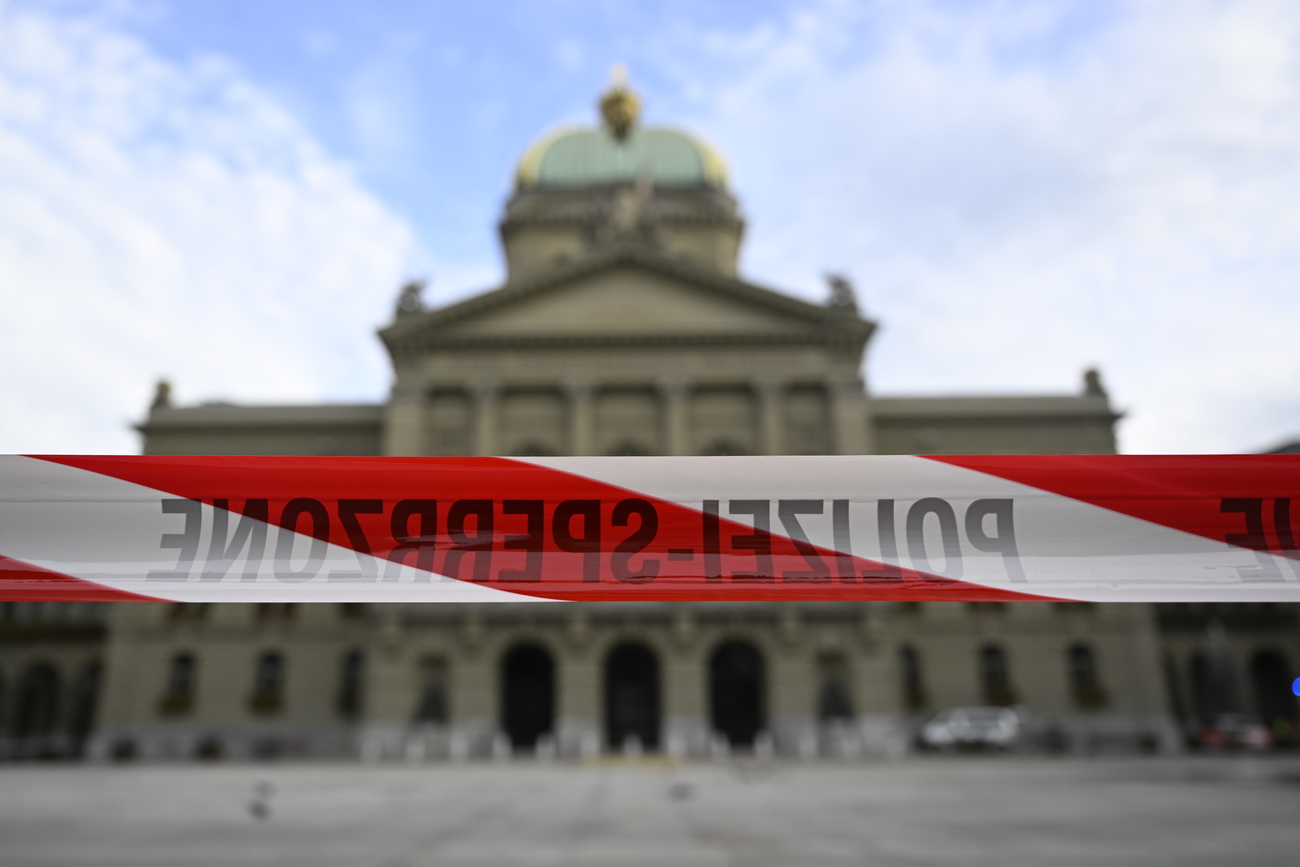 Bundesbern hält Zahlen zur Ausländerkriminalität unter Verschluss. (Bild: Keystone)