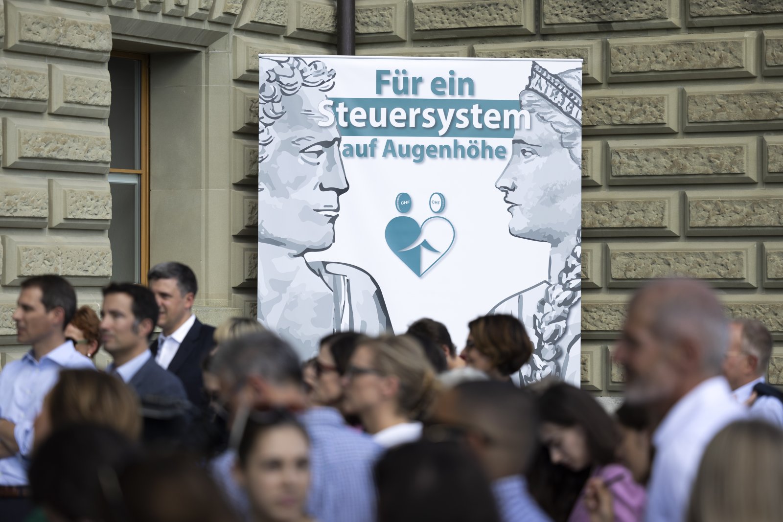 Teilzeitarbeitende entgehen der hohen Steuerprogression in der Schweiz. Bild: Keystone