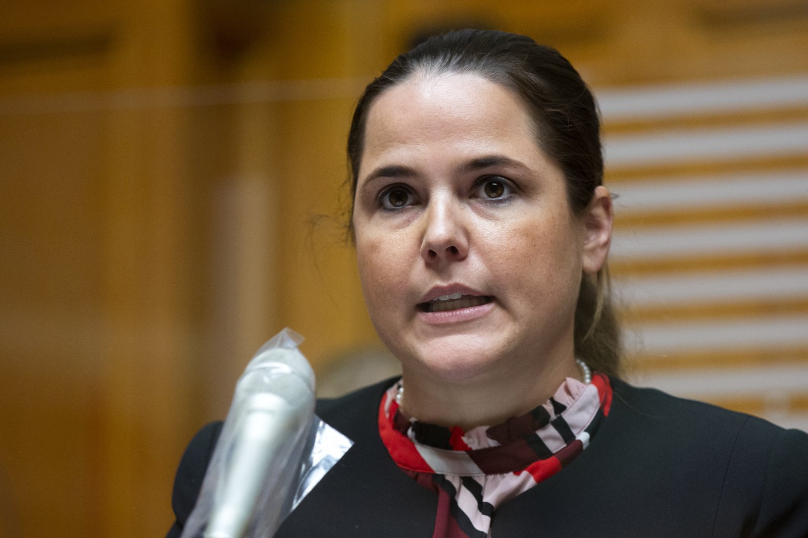 Kritisch verfolgen, wie sich die Dinge entwickeln: SVP-Nationalrätin Martina Bircher (AG). Bild: Keystone