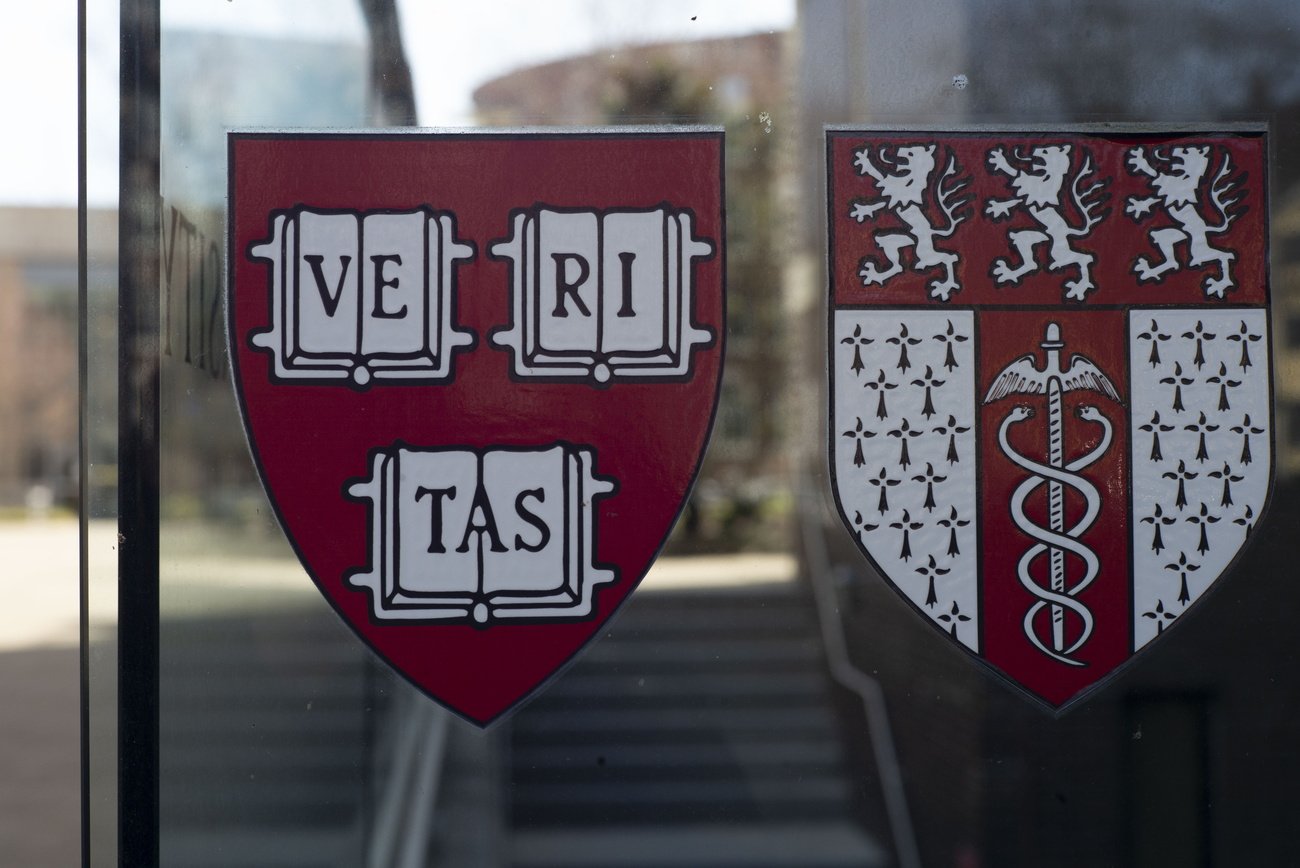 Universitäten, die sich der Übermacht von Minderheiten von Studierenden (und anderen) beugen, die zulassen, dass Ideologie das Studium vergiftet, das Wissen trübt, die keinen Raum für Dialog geben und diesen verteidigen, werden ihrer Funktion nicht gerecht. Bild: Keystone