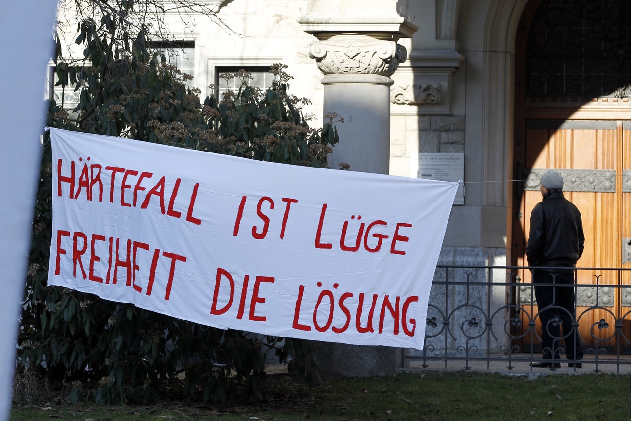 Genügt die geltende Härtefall-Regelung für abgewiesene Asylbewerber? Der Nationalrat meint, nein. Bild: Keystone