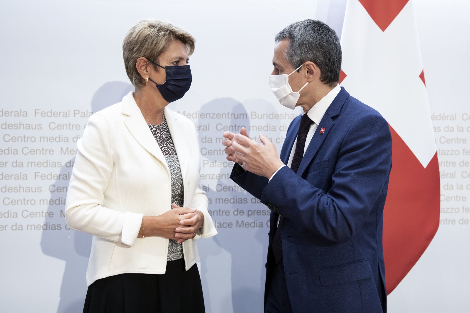 Arbeiten beide am EU-Dossier: die Bundesräte Karin Keller-Sutter und Ignazio Cassis. (Bild: Keystone)