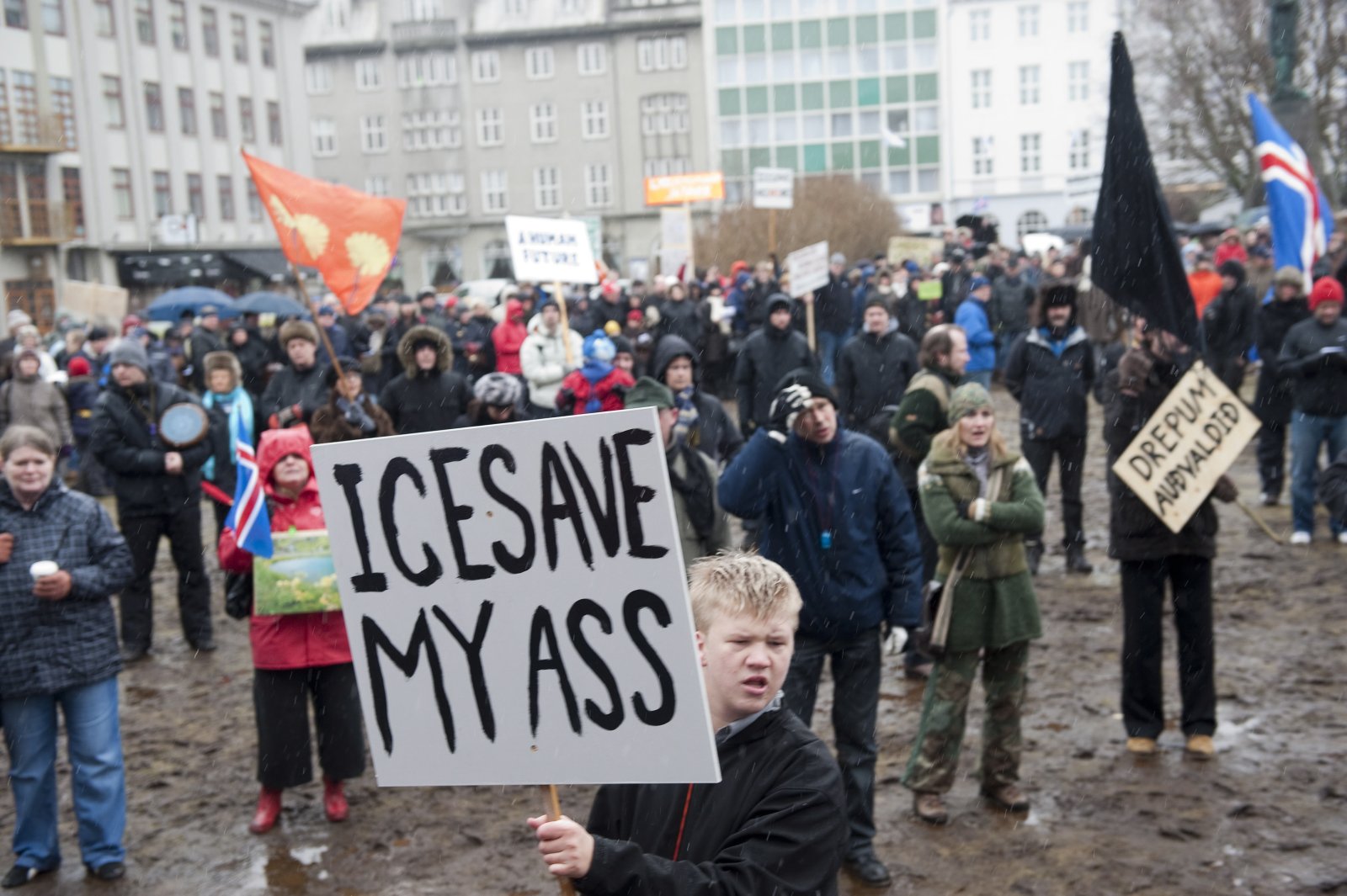 Zweimal ein Nein der Bevölkerung: Demonstration gegen das Icesaveabkommen in Island. Bild: Keystone