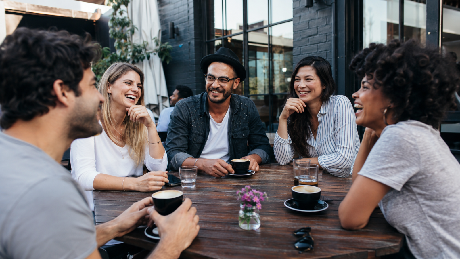 Noch lachen die Millennials. Bis sie ins AHV-Alter kommen. Bild: Chat GPT