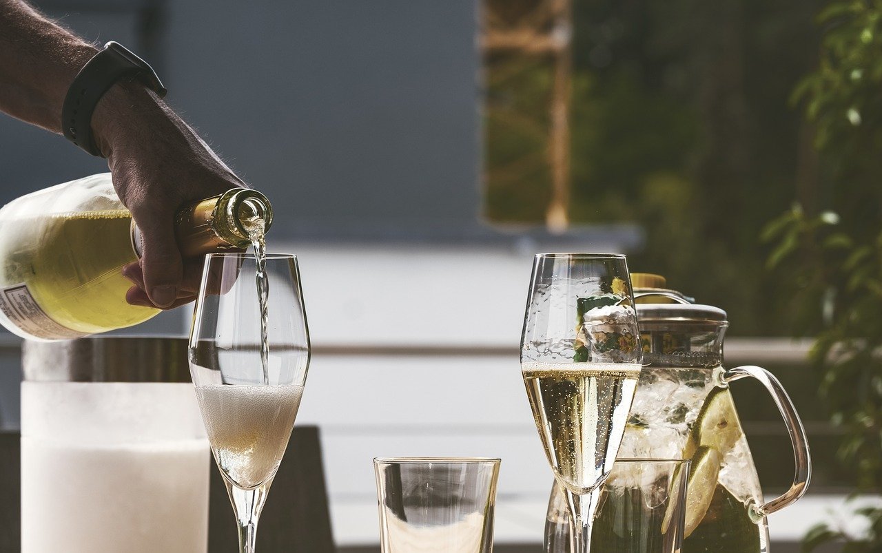 Wie schädlich ist Alkohol wirklich? Bild: Pixabay