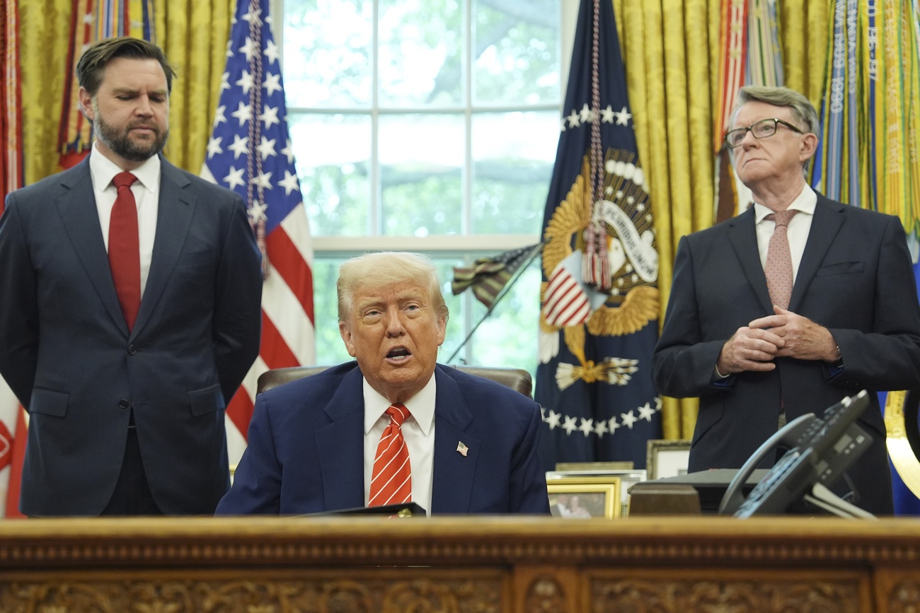 Donald Trump bei der Ankündigung eines neuen Abkommens mit Grossbritannien. Bild: Keystone