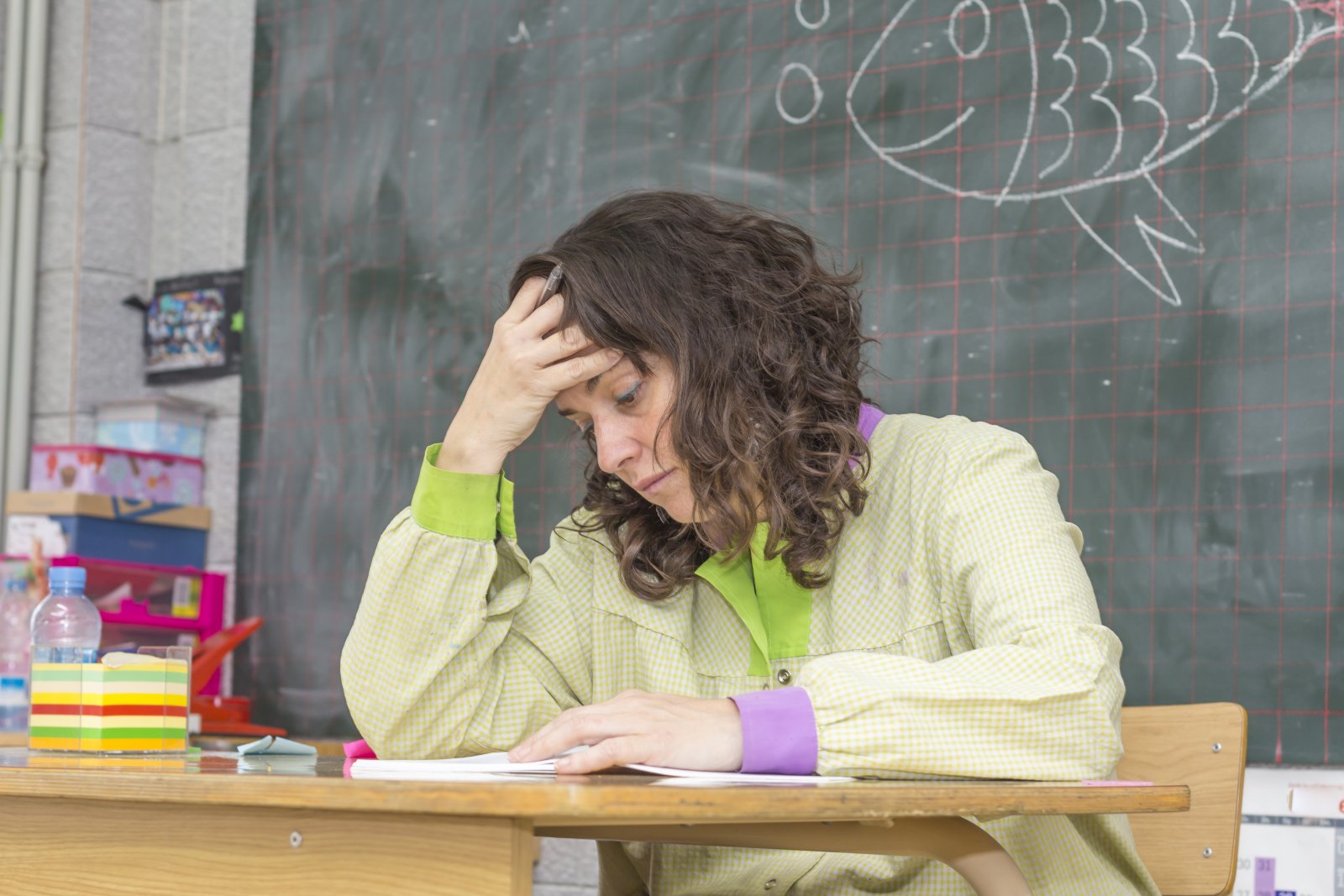 Überforderte Lehrer? Der Druck auf sie ist gross – aber sie könnte sich vielleicht auch mehr wehren... Foto: Shutterstock