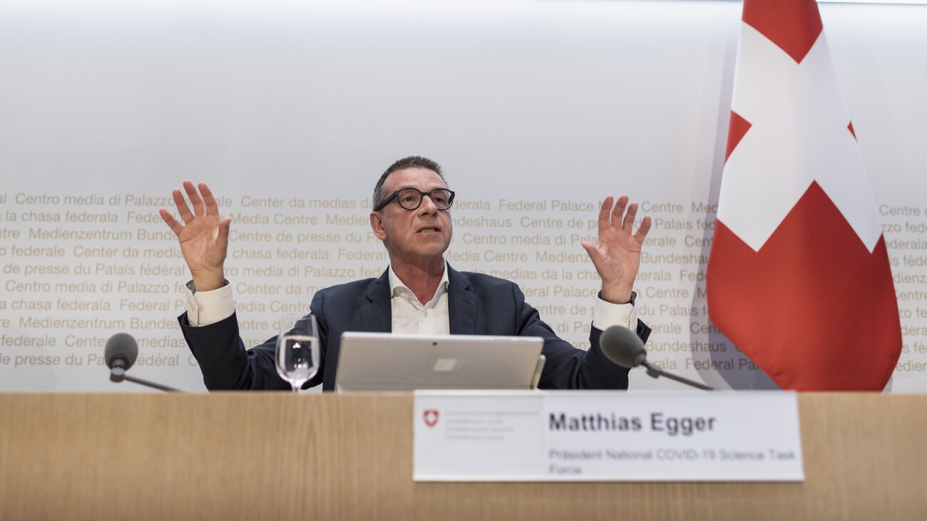 Matthias Egger, Ex-Chef der Corona-Taskforce, hat die Abstimmungsergebnisse unter die Lupe genommen. Bild: Keystone