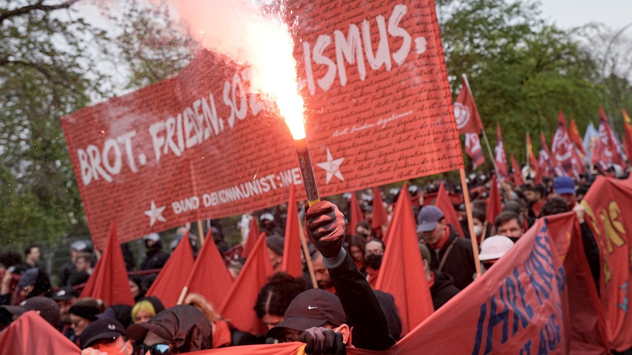 Sozialismus wird immer wieder gefordert, obwohl er immer wieder gescheitert ist. Bild: Keystone