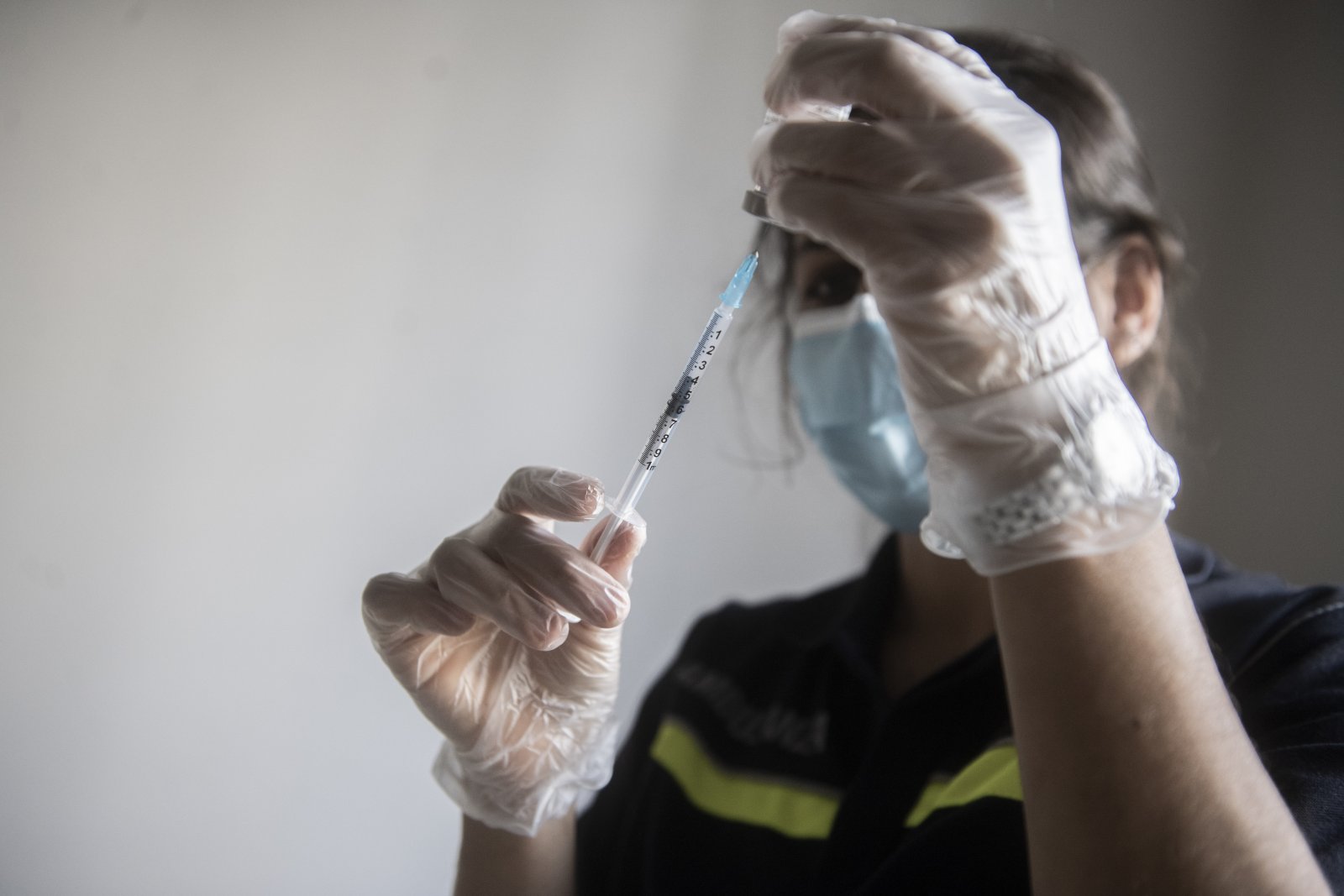 Wer sich gegen Kinderlähmung impft, ist geschützt. Wer sich gegen die Masern impft, ist geschützt. Nur bei Corona gilt das nicht. (Bild: Keystone SDA)