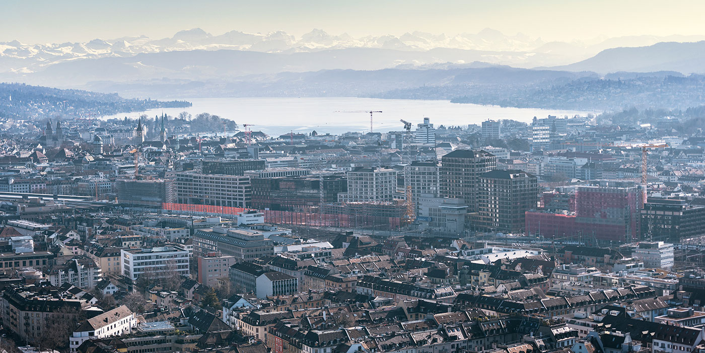 Verdichtung in der dichtbesiedelten Schweiz. Baustelle.