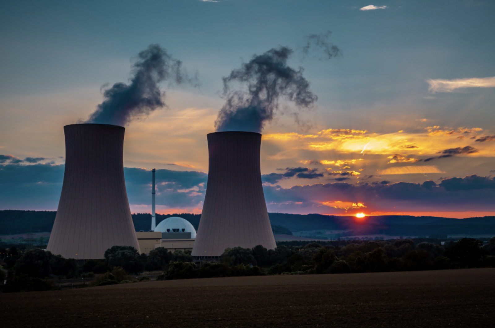 Alle zwei Tage drei neue Atomkraftwerke.
