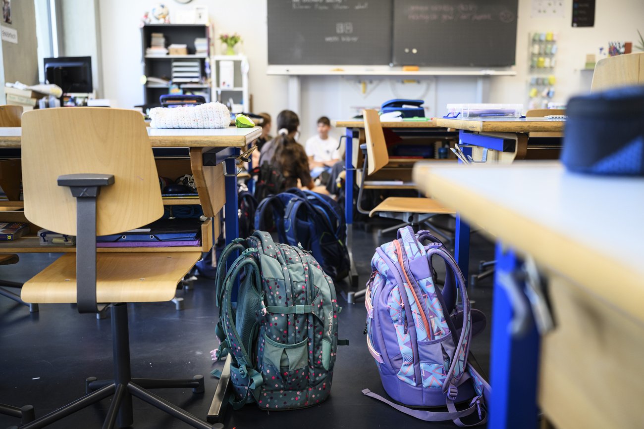 Die PISA-Studie 2025 dokumentiert den grassierenden Rückgang der Kompetenzen in Lesen, Mathematik und den Naturwissenschaften. Bild: Keystone