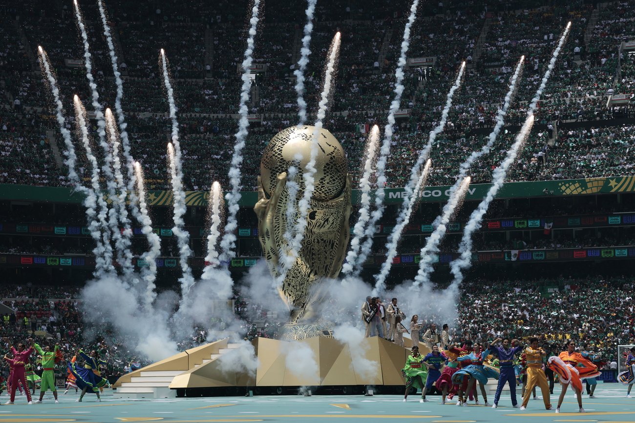 Karl Marx würde heute nicht mehr die Religion beschuldigen, er würde korrekterweise formulieren: Fussball ist Opium für das Volk. Symbolbild: Keystone